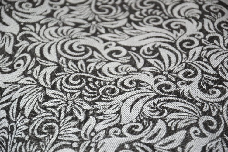 Lenire Flora monochrome