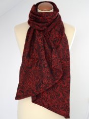 Šála Flora red velvet 170 cm